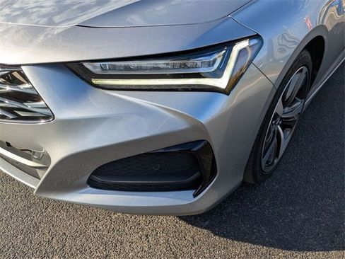 Certified 2024 Acura TLX w/ Technology Package image 5