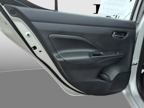 Certified 2025 Nissan Versa SV FWD image 12