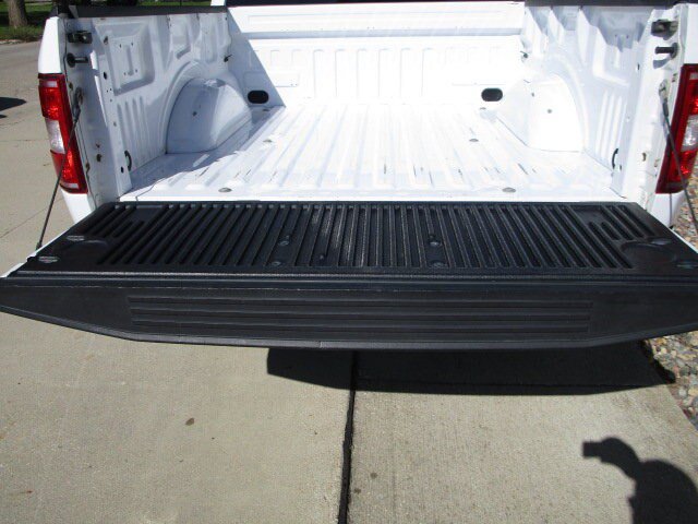 Used 2019 Ford F150 XLT w/ Trailer Tow Package AWD/4WD image 8