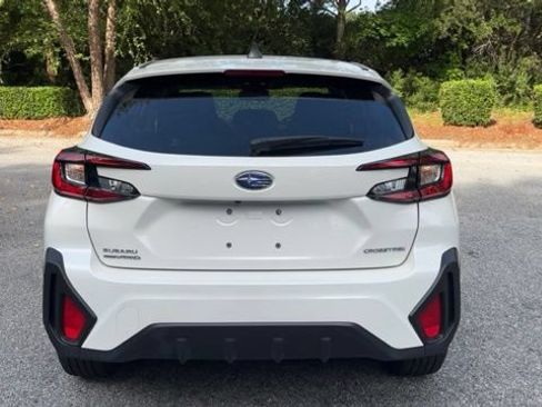 Used 2025 Subaru Crosstrek 2.0i AWD/4WD image 8