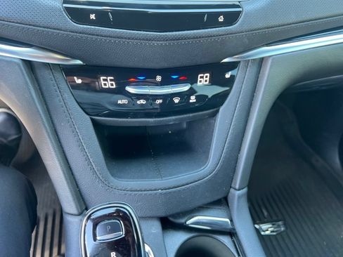 Used 2024 Cadillac XT5 Premium Luxury FWD image 45