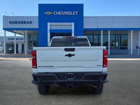 New 2026 Chevrolet Silverado 2500 LTZ w/ LTZ Plus Package AWD/4WD image 5