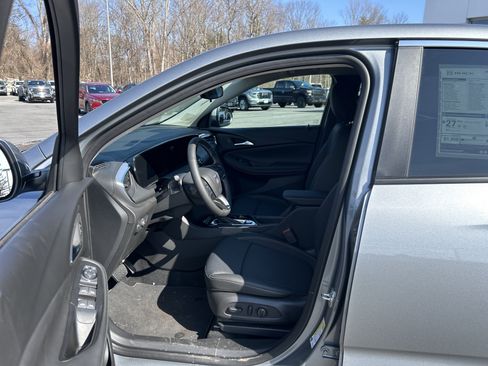 Used 2026 Buick Encore GX Preferred w/ Comfort Package AWD/4WD image 11