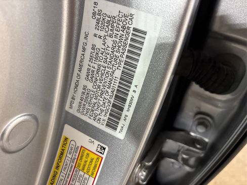 Used 2018 Honda Accord Hybrid image 16