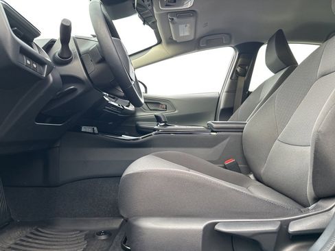 Certified 2024 Toyota Prius LE image 25