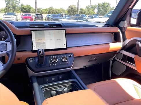 Used 2024 Land Rover Defender 130 S AWD/4WD image 9