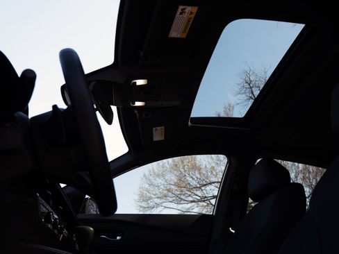 Used 2025 Honda Accord Sport image 36