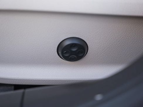 Certified 2025 Mercedes-Benz CLA 250 4MATIC image 36