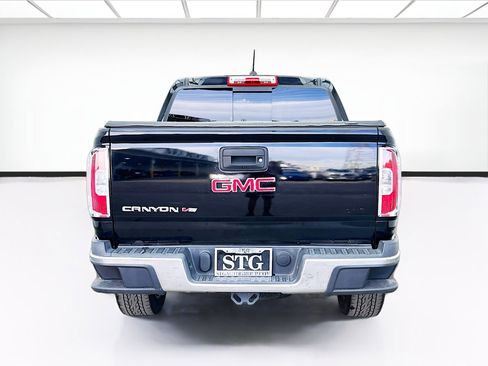 Used 2018 GMC Canyon SLE w/ SLE Convenience Package image 5