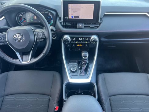 Used 2024 Toyota RAV4 SE w/ Weather & Moonroof Package AWD/4WD image 10