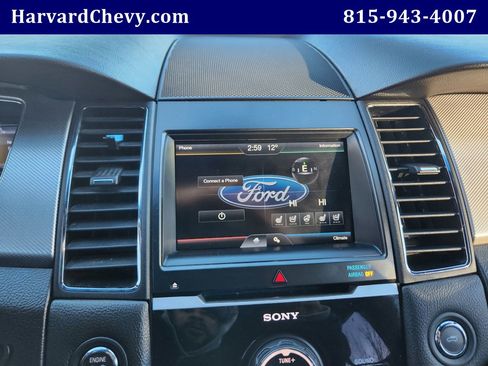 Used 2013 Ford Taurus SHO image 8