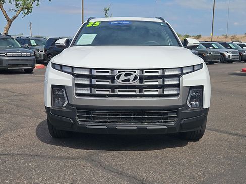 Certified 2025 Hyundai Santa Cruz SEL FWD image 2