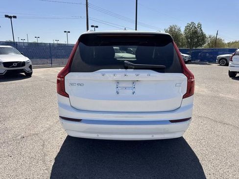 Used 2023 Volvo XC90 T8 Plus image 5