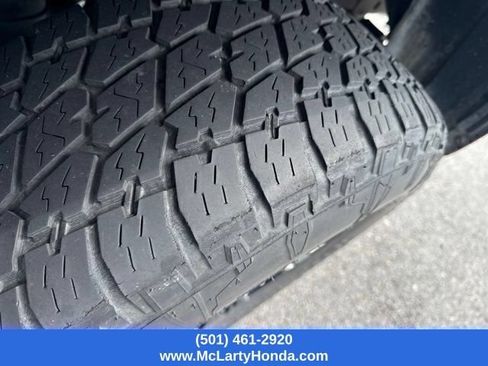 Used 2022 Toyota Tacoma SR w/ SR Convenience Package RWD image 6
