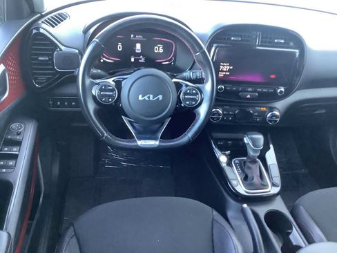 Used 2023 Kia Soul GT-Line FWD image 10