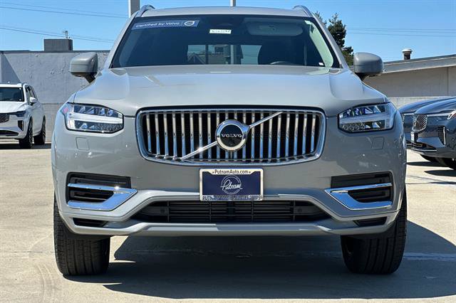 Certified 2025 Volvo XC90 T8 Plus w/ Protection Package Premier AWD/4WD image 8