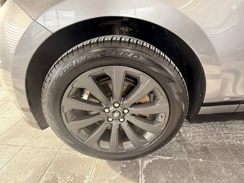 Used 2020 Land Rover Range Rover Velar R-Dynamic S image 48