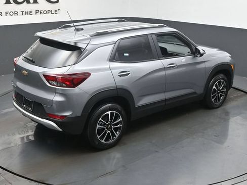 New 2026 Chevrolet TrailBlazer LT w/ Convenience Package AWD/4WD image 18