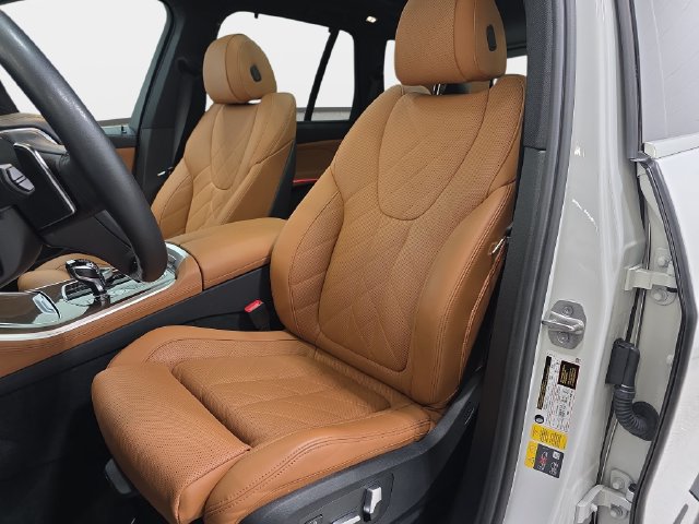 Certified 2023 BMW X5 xDrive45e w/ Executive Package AWD/4WD image 12