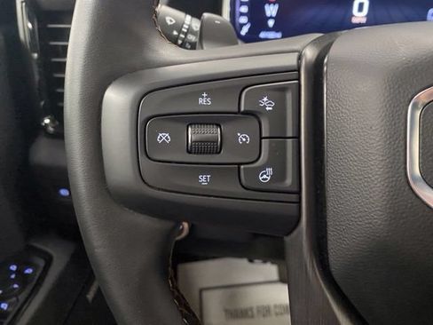 Used 2024 GMC Sierra 1500 AT4 w/ Technology Package AWD/4WD image 32