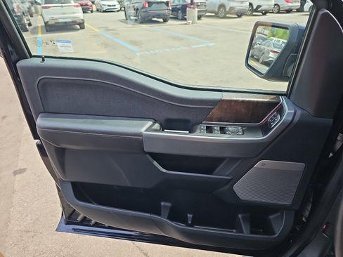 Used 2023 Ford F150 Lightning Lariat AWD/4WD image 28