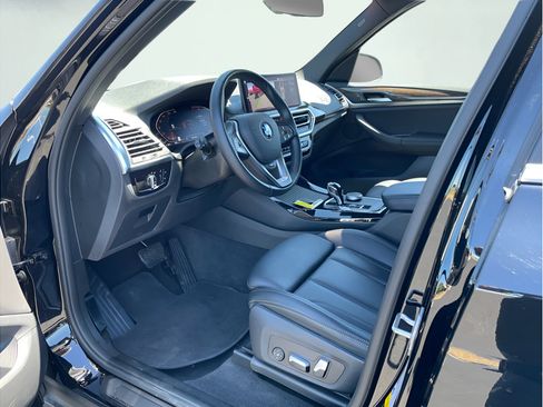 Used 2023 BMW X3 sDrive30i w/ Premium Package w/ZPA RWD image 9