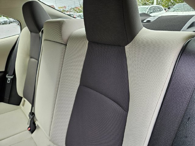 Used 2022 Toyota Corolla LE FWD image 14