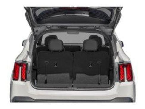 Used 2025 Kia Sorento SX FWD image 6