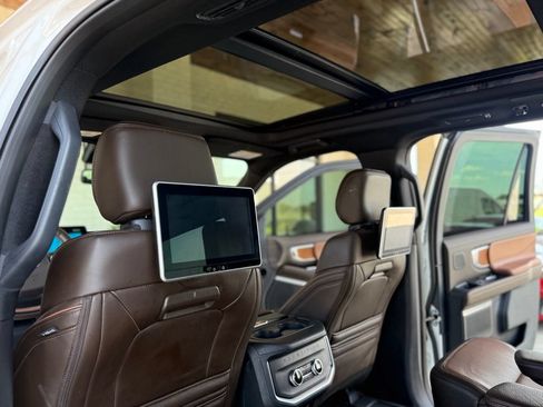 Used 2025 Ford Expedition Max King Ranch AWD/4WD image 33