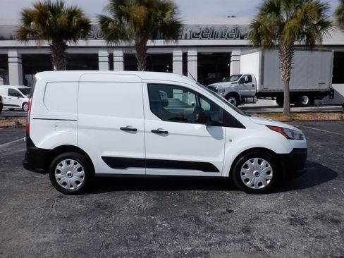 Used 2022 Ford Transit Connect XL FWD image 1