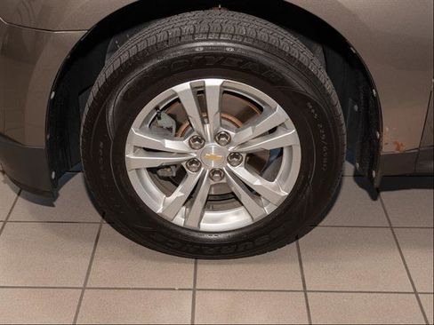 Used 2012 Chevrolet Equinox LT w/ Driver Convenience Package image 6