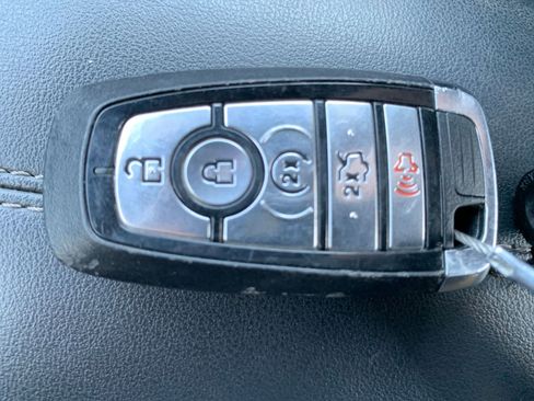 Used 2024 Ford Mustang Premium image 22