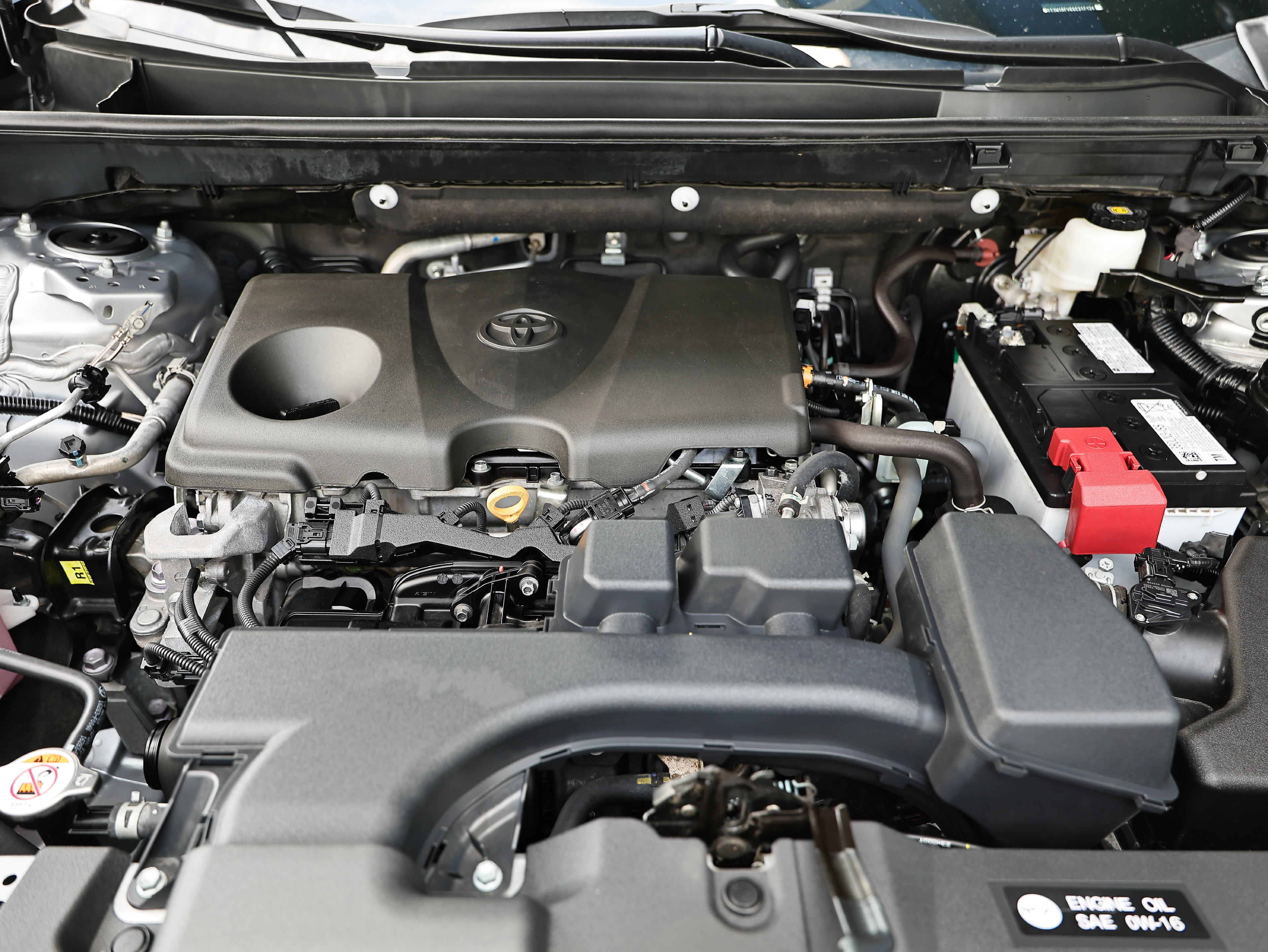 Used 2025 Toyota RAV4 XLE FWD image 29