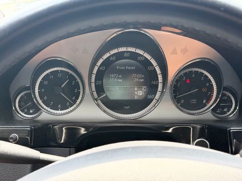 Used 2010 Mercedes-Benz E 350 4MATIC Sedan image 21