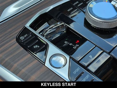 Used 2026 BMW X5 xDrive40i image 6