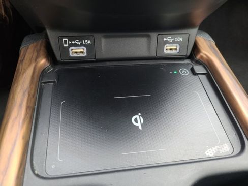 Used 2020 Honda CR-V Touring image 31