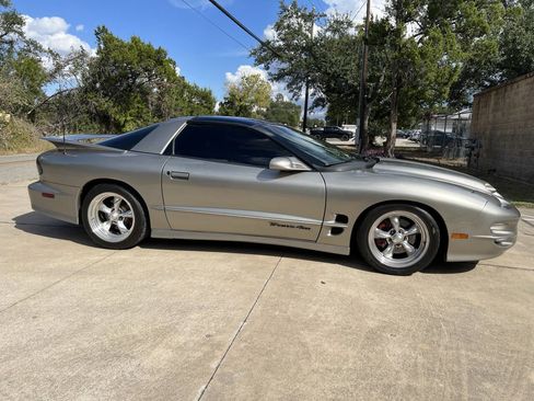 Used 2002 Pontiac Firebird Trans Am image 16