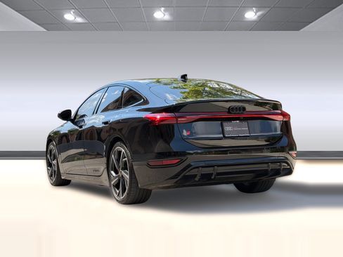 Certified 2025 Audi S6 e-tron Prestige w/ 21" Black Optic Package AWD/4WD image 3