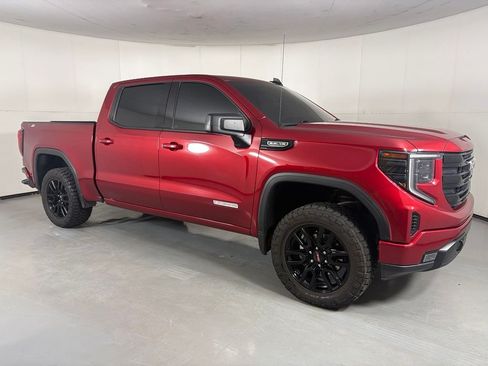 Used 2024 GMC Sierra 1500 Elevation w/ X31 Off-Road Package AWD/4WD image 9