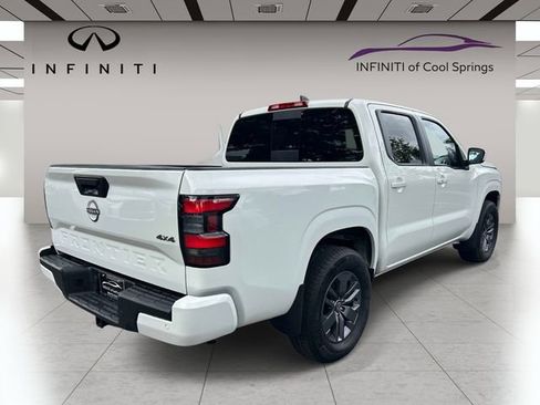 Used 2025 Nissan Frontier SV w/ SV Convenience Package AWD/4WD image 7