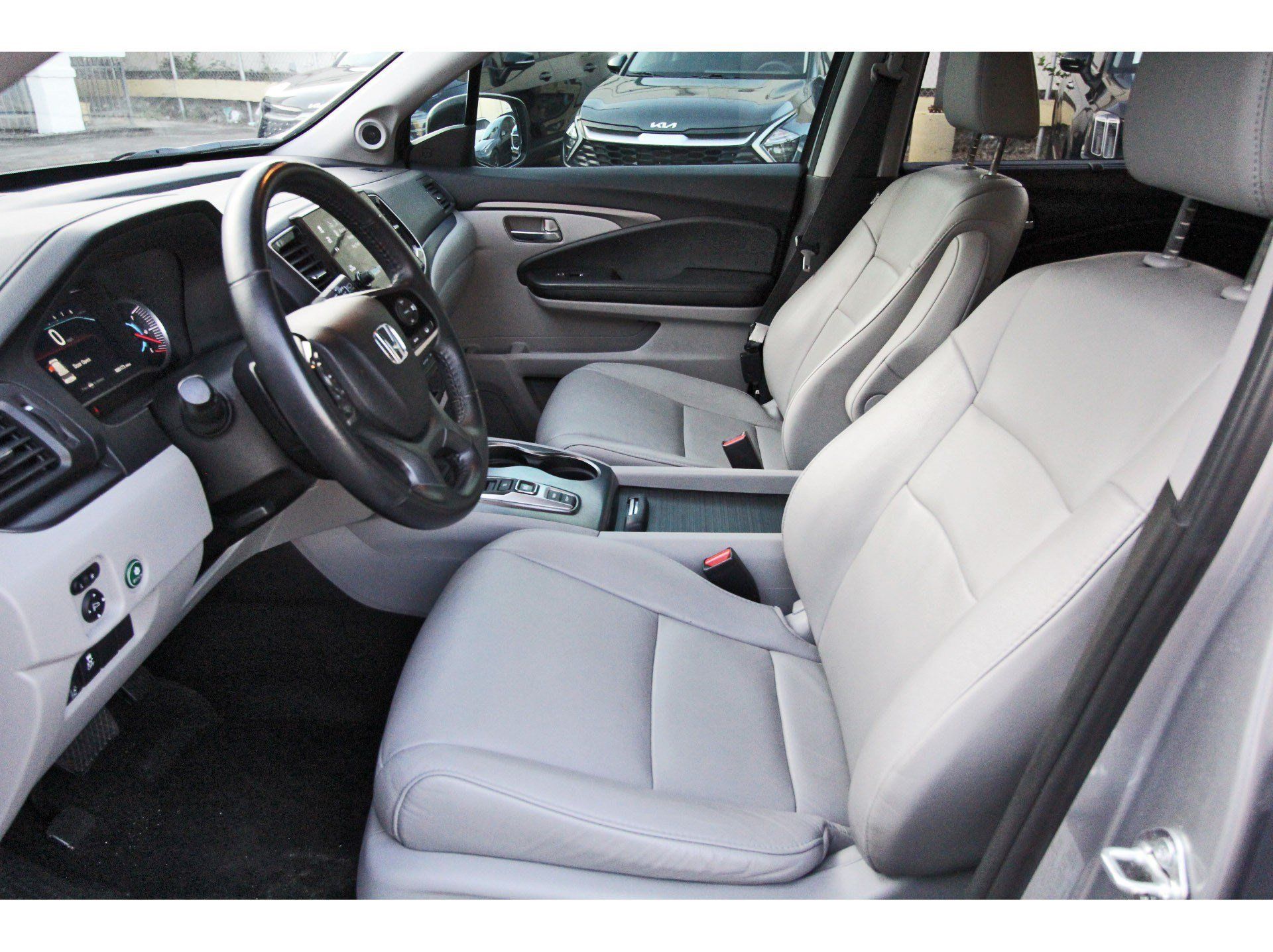Used 2021 Honda Pilot Special Edition image 9