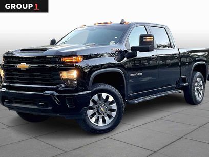 Used 2024 Chevrolet Silverado 2500 Custom w/ Custom Value Package