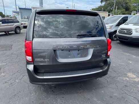 Used 2017 Dodge Grand Caravan GT FWD image 7