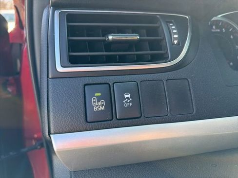 Used 2015 Toyota Camry XSE w/ Moonroof Package image 23