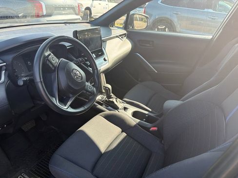 Used 2024 Toyota Corolla Cross AWD Hybrid image 8