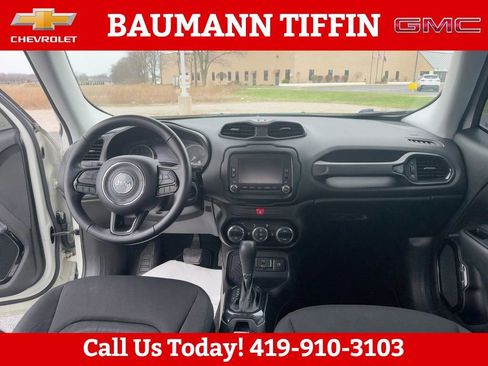 Used 2017 Jeep Renegade Altitude image 20