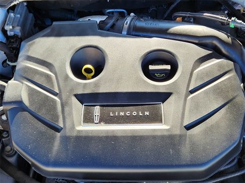 Used 2017 Lincoln MKZ Reserve w/ Climate Package image 16