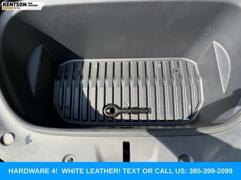 Used 2023 Tesla Model Y Long Range AWD/4WD image 31