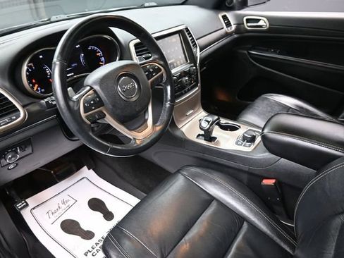 Used 2015 Jeep Grand Cherokee Limited image 18