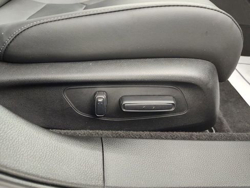 Used 2025 Honda Accord Touring image 32